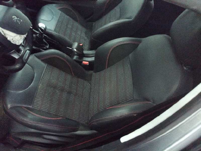 PEUGEOT 2008 (--.2013->) Active   |   03.13 - ...