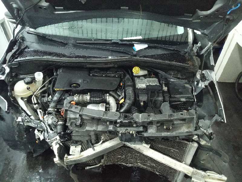 PEUGEOT 2008 (--.2013->) Active   |   03.13 - ...