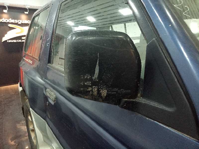 MITSUBISHI MONTERO (V20/V40) 2800 TD American Dream (3-ptas.)   |   09.97 - ... foto 9