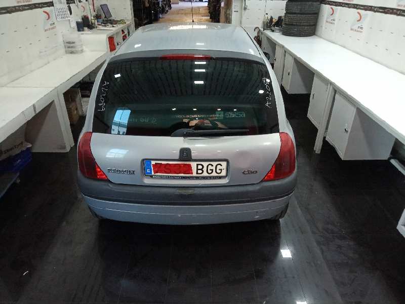 RENAULT CLIO II FASE I (B/CBO) 1.2 Alize   |   06.98 - 12.01 foto 6