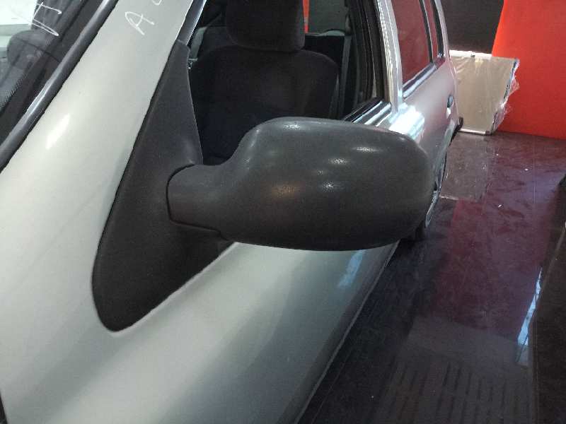 RENAULT CLIO II FASE I (B/CBO) 1.2 Alize   |   06.98 - 12.01 foto 8