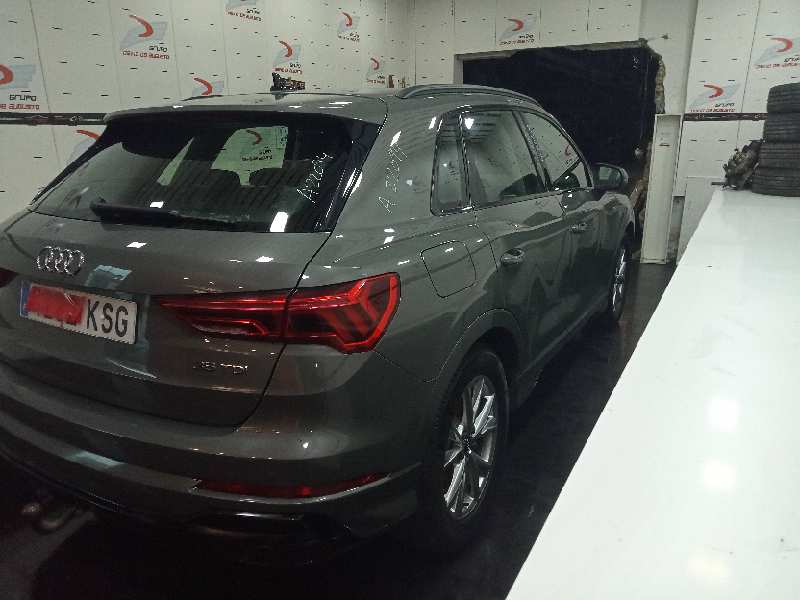AUDI Q3 (8UG) Attraction   |   01.15 - 12.18 foto 6