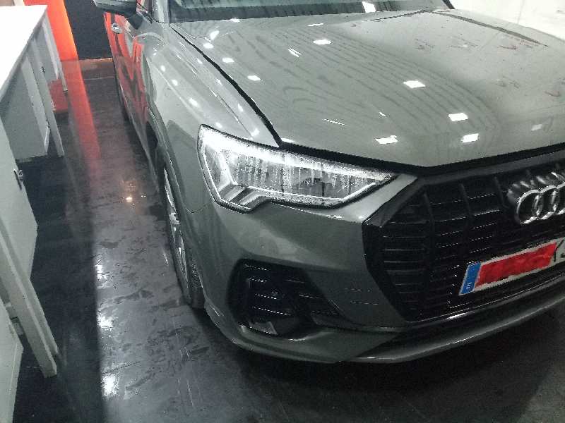 AUDI Q3 (8UG) Attraction   |   01.15 - 12.18 foto 9