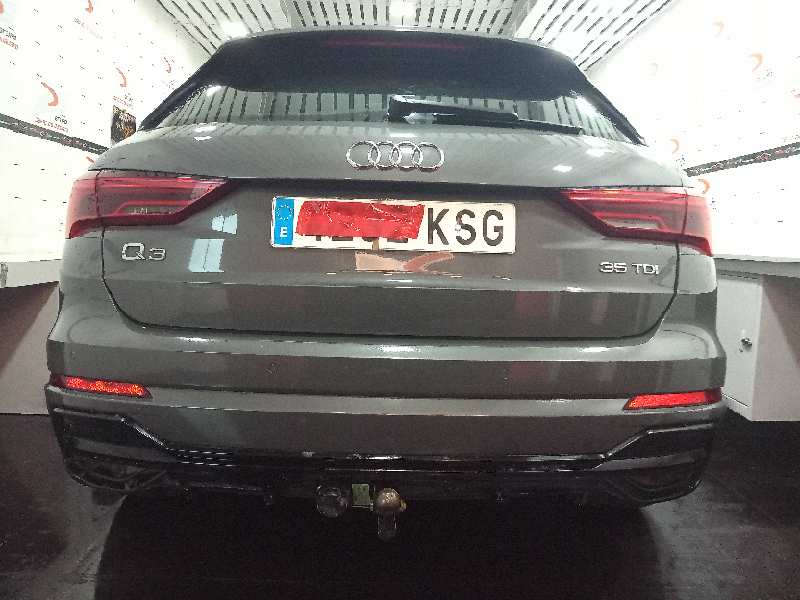 AUDI Q3 (8UG) Attraction   |   01.15 - 12.18