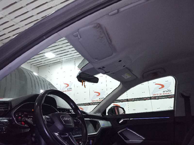 AUDI Q3 (8UG) Attraction   |   01.15 - 12.18