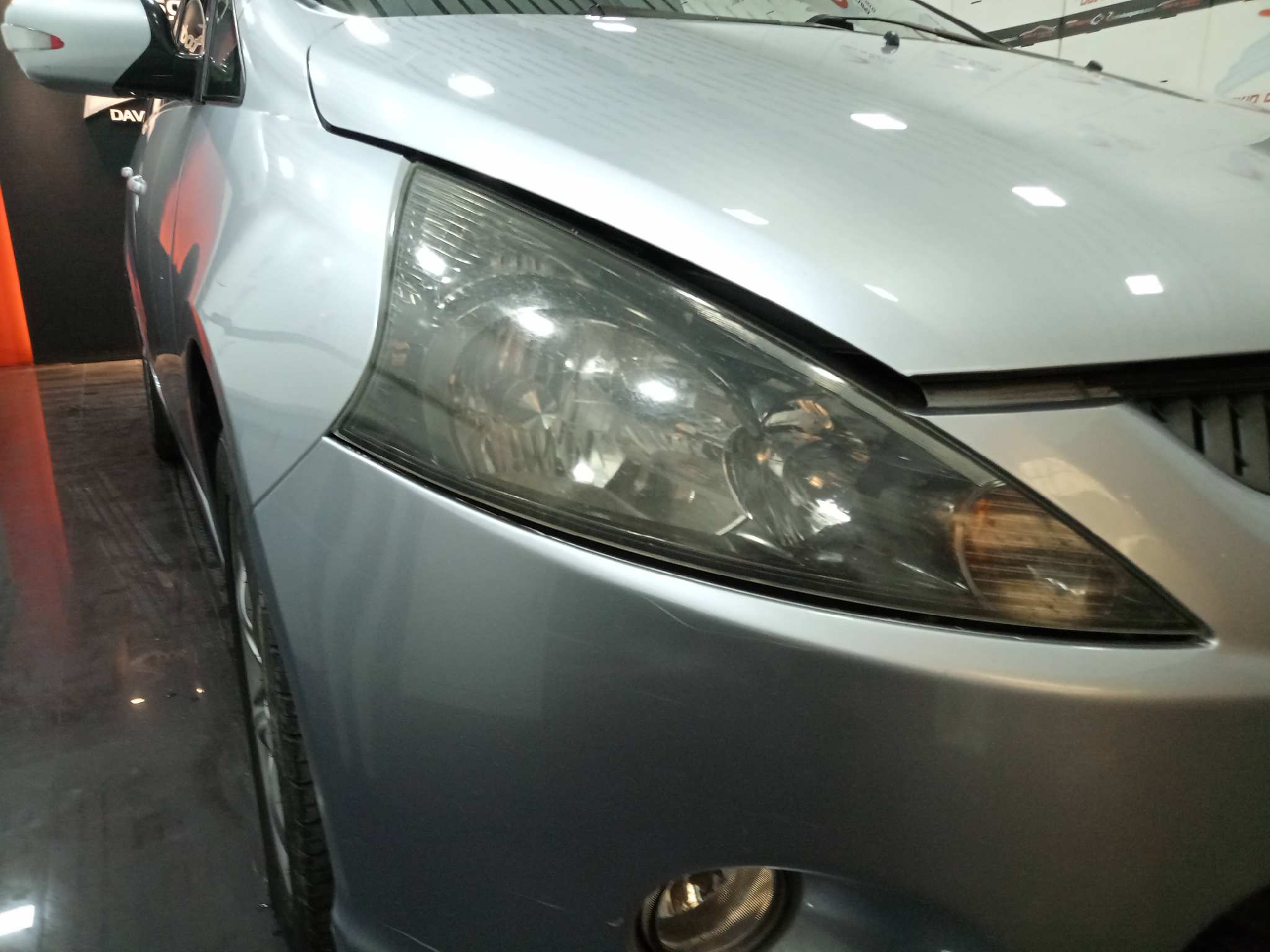 MITSUBISHI GRANDIS (NA0W) *   |   0.04 - ... foto 9