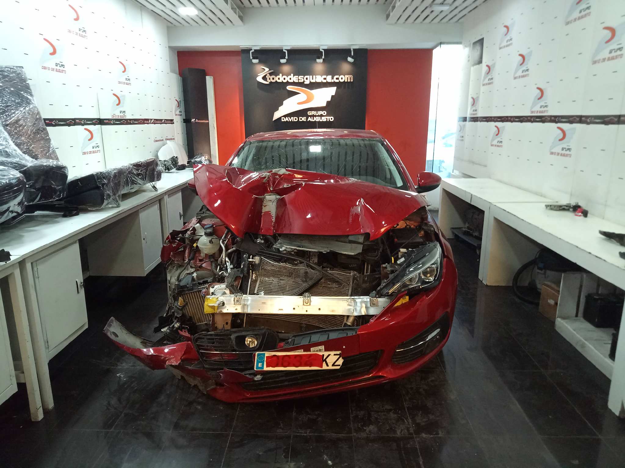PEUGEOT 308 Active   |   06.14 - 12.20