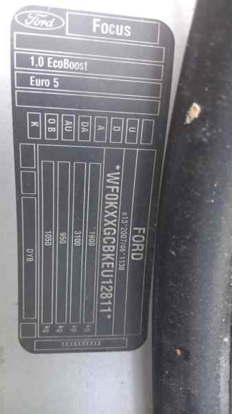 TUBO SALIDA TURBO FORD FOCUS LIM. (CB8) *   |   0.10 - ...