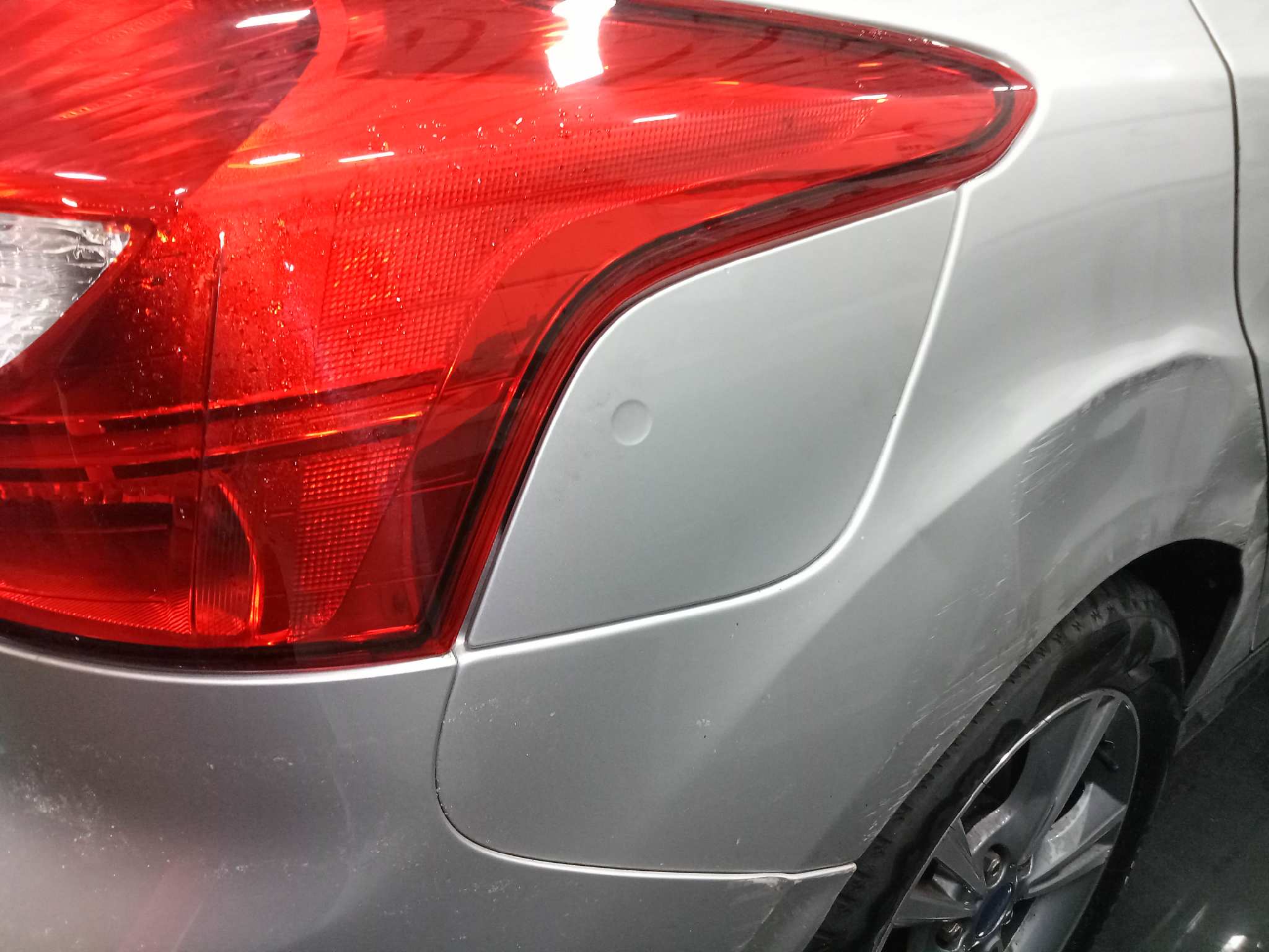 FORD FOCUS LIM. (CB8) *   |   0.10 - ...