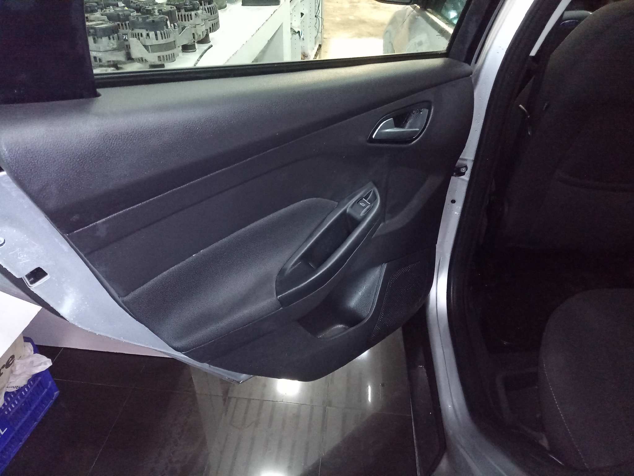 FORD FOCUS LIM. (CB8) *   |   0.10 - ...