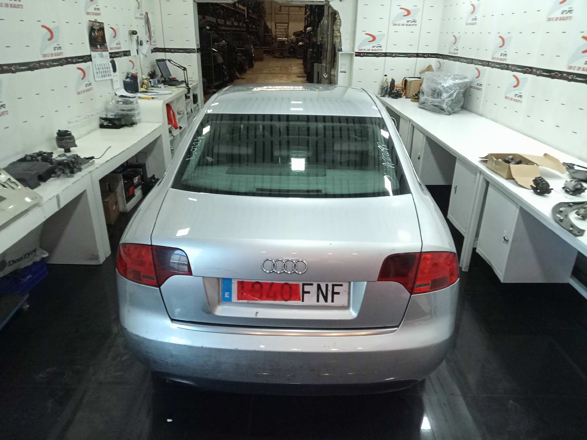 AUDI A4 BERLINA (8E) 1.9 TDI   |   11.04 - 12.07 foto 8