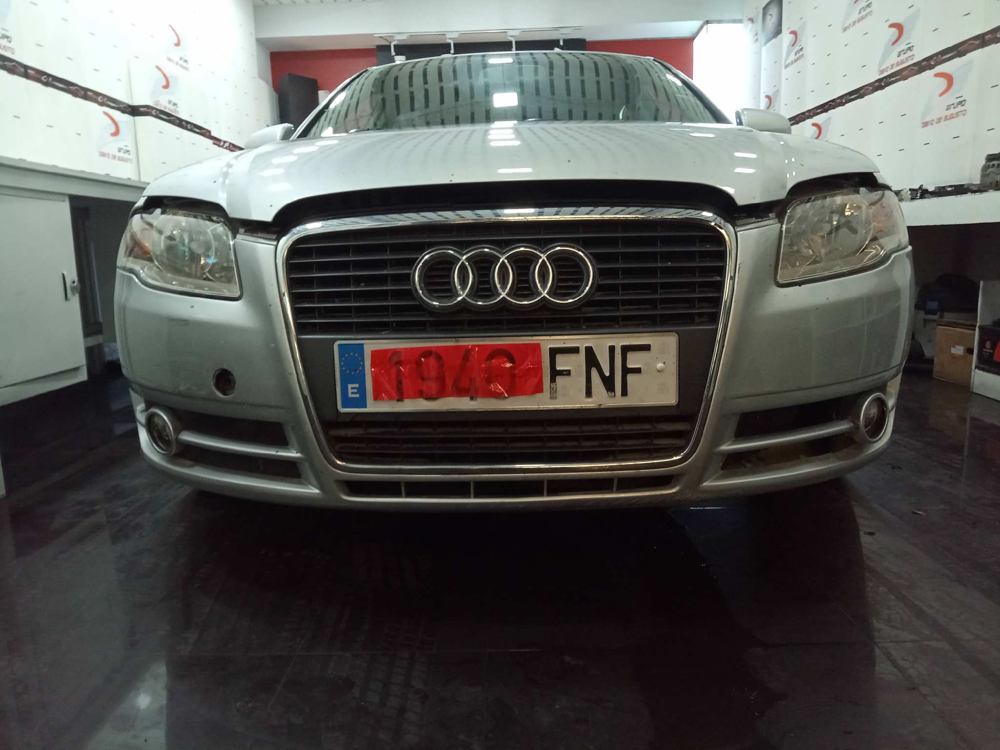 AUDI A4 BERLINA (8E) 1.9 TDI   |   11.04 - 12.07