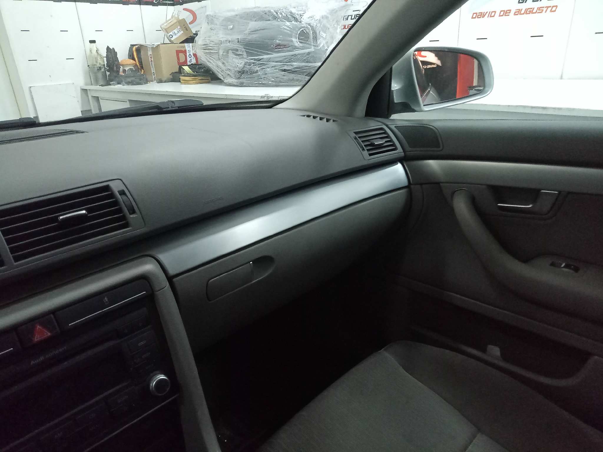AUDI A4 BERLINA (8E) 1.9 TDI   |   11.04 - 12.07