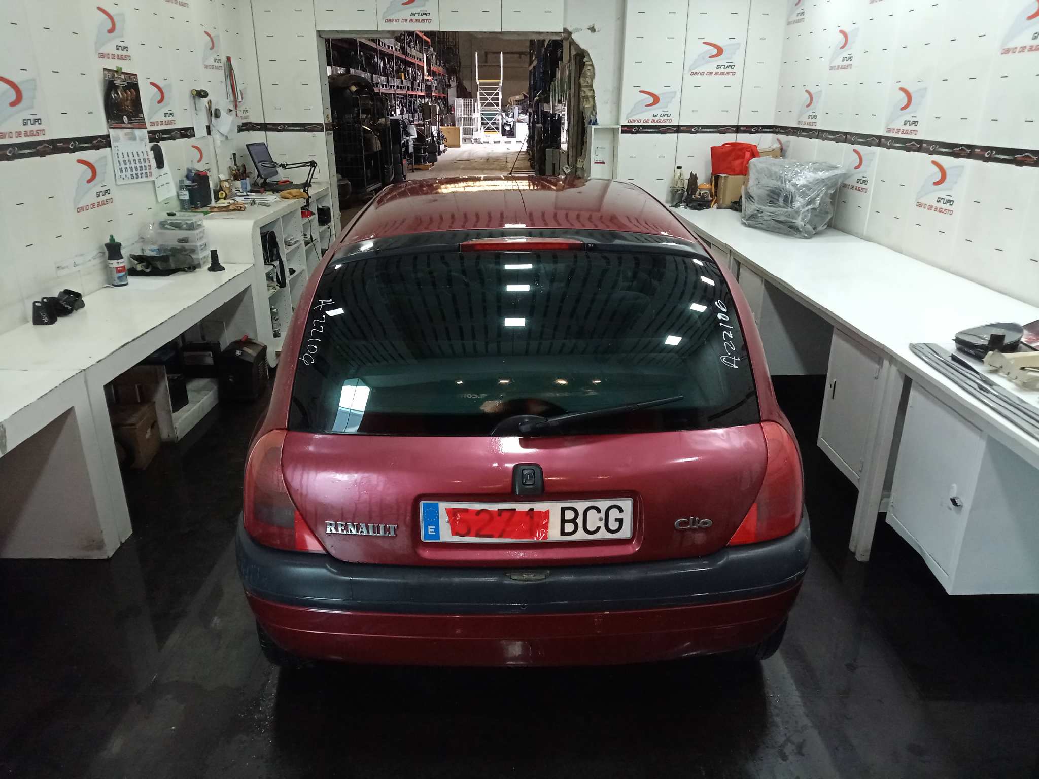 RENAULT CLIO II FASE I (B/CBO) 1.9 D   |   0.98 - ... foto 8