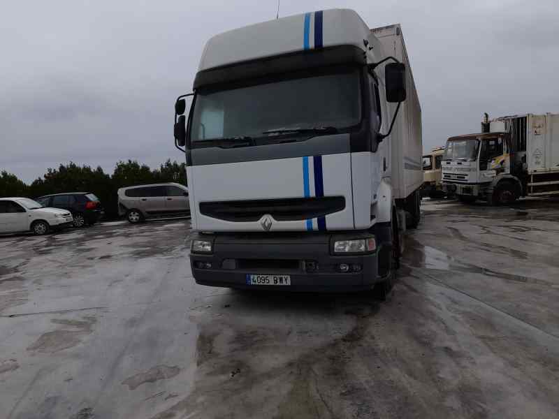 RENAULT PREMIUM DISTRIBUTION Fas 4x2 Cabina larga   |   12.05 - 12.09