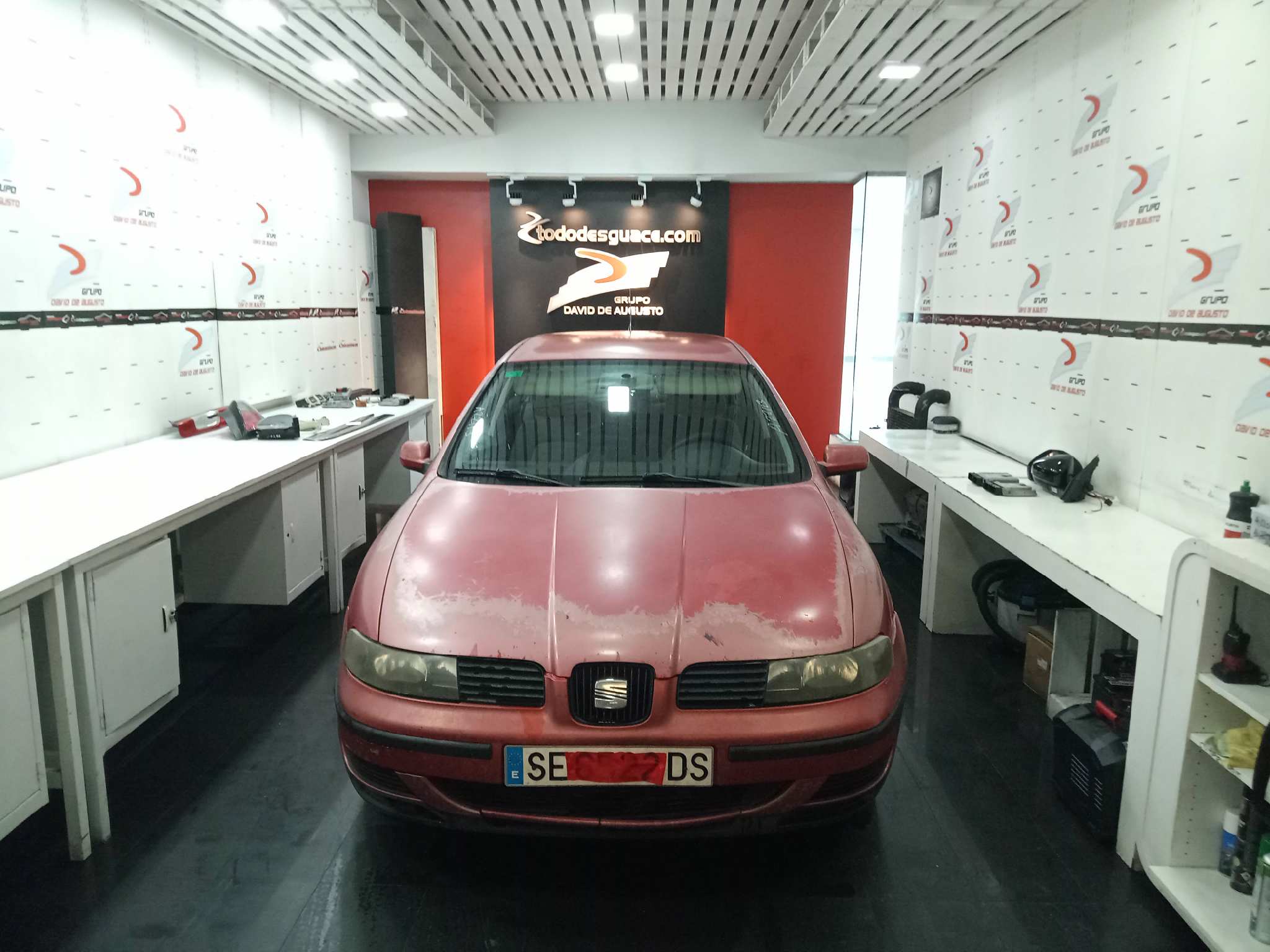 SEAT LEON (1M1) Signo   |   11.99 - 12.04