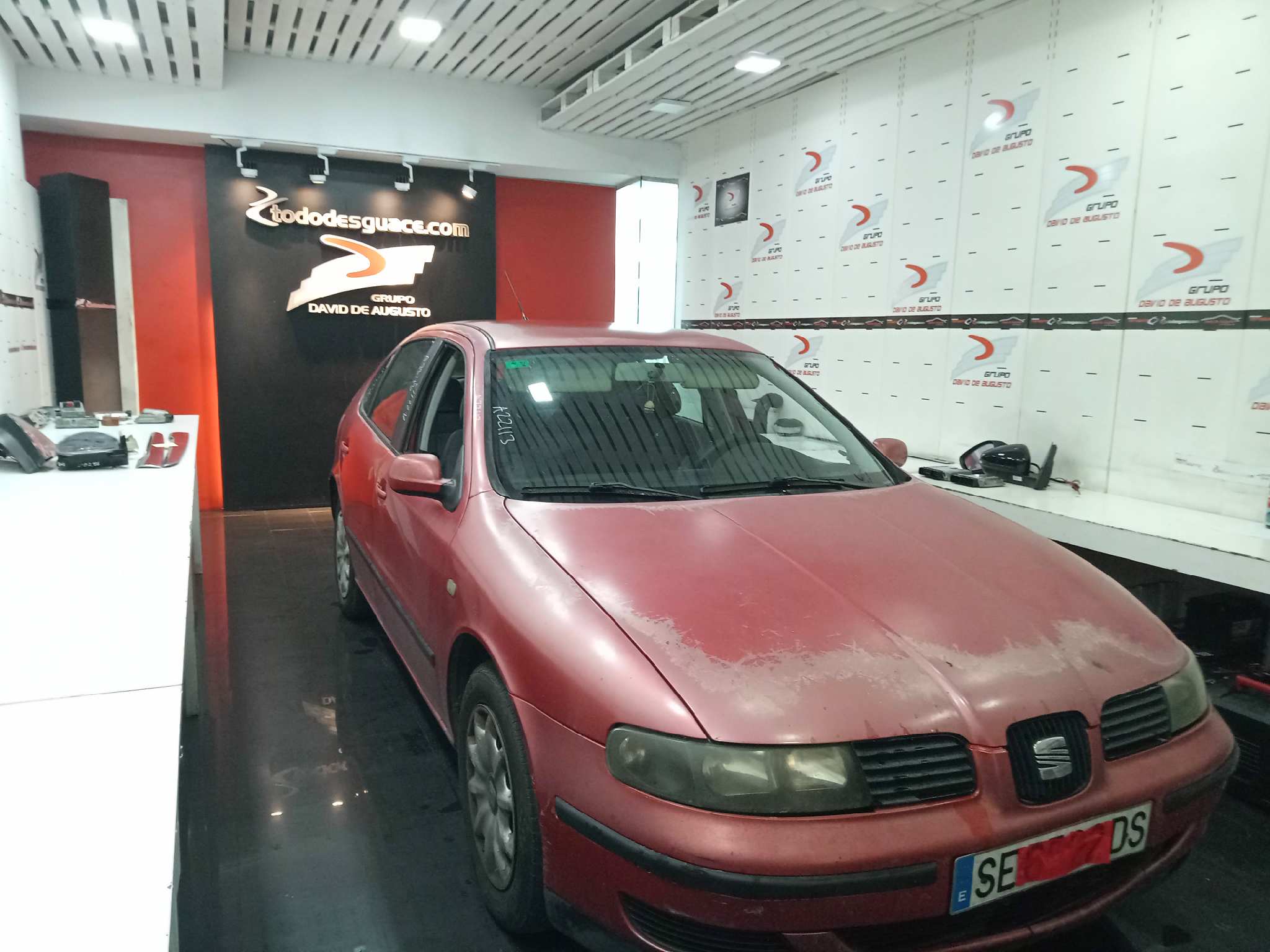 SEAT LEON (1M1) Signo   |   11.99 - 12.04 foto 2