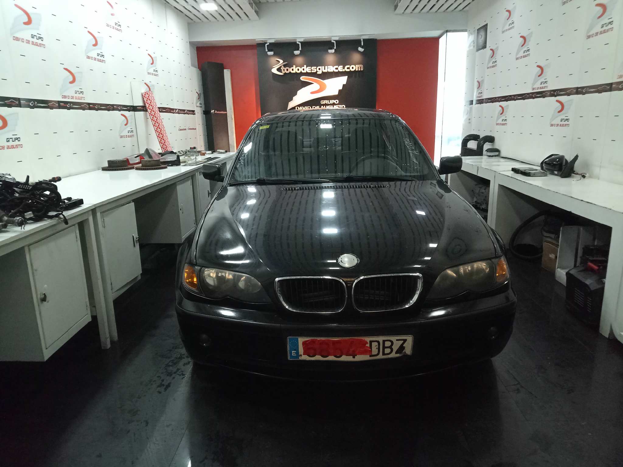 BMW SERIE 3 BERLINA (E46) 320d   |   03.03 - 12.06 foto 2