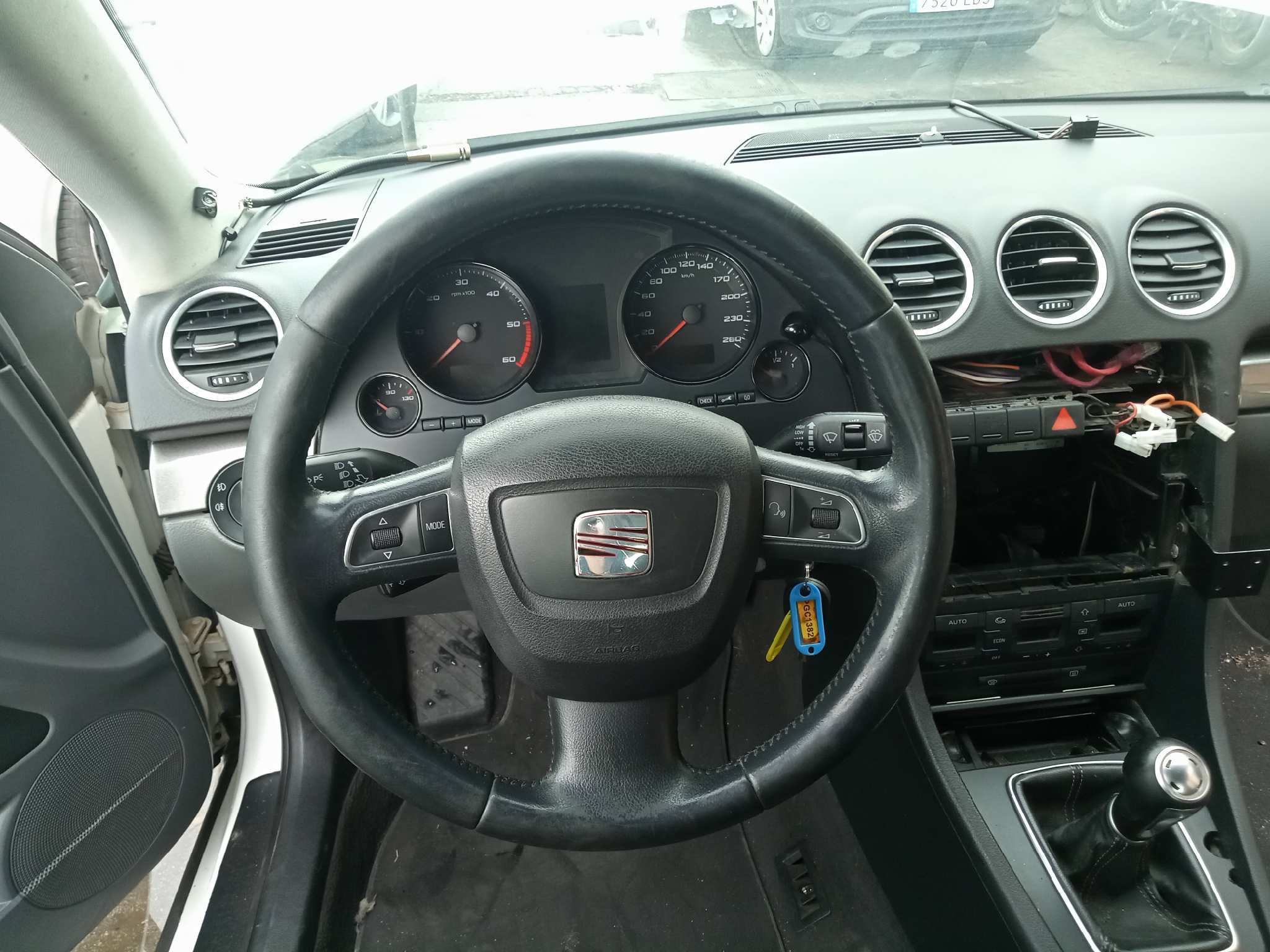 SEAT EXEO BERLINA (3R2) Last Edition   |   06.13 - 12.13