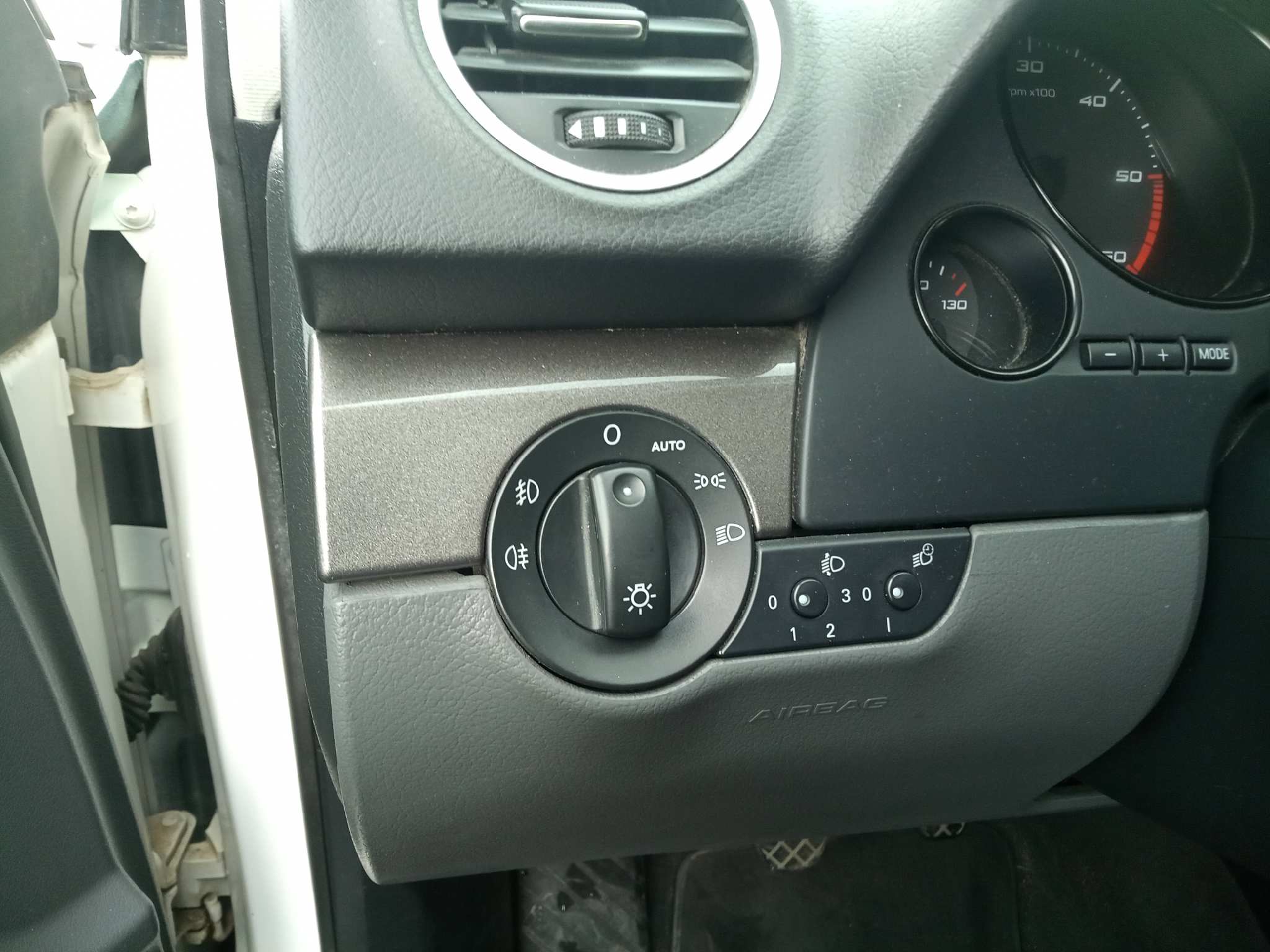 SEAT EXEO BERLINA (3R2) Last Edition   |   06.13 - 12.13