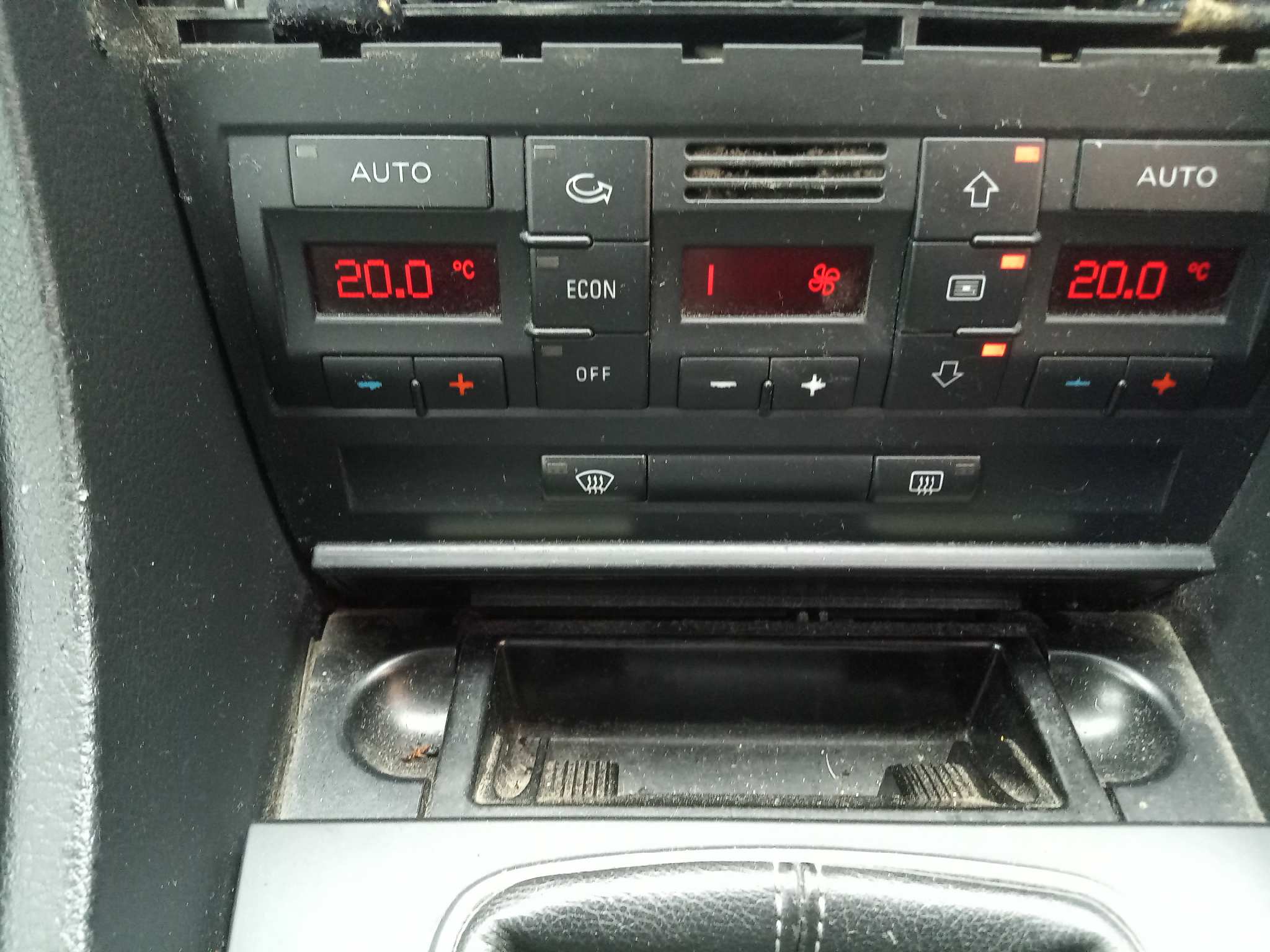 SEAT EXEO BERLINA (3R2) Last Edition   |   06.13 - 12.13