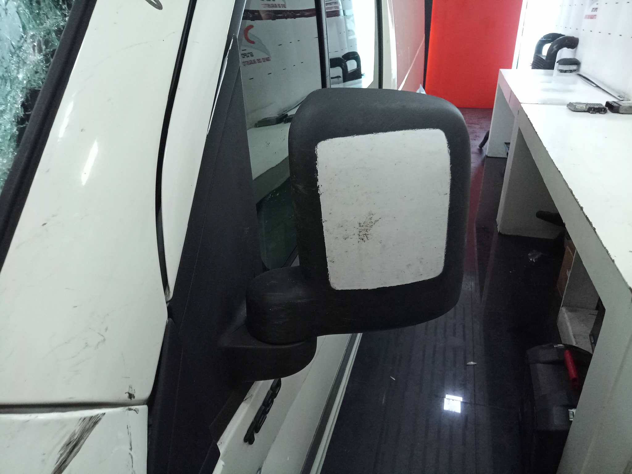 FORD TRANSIT CONNECT (TC7) Furgón FT 200S   |   0.02 - ... foto 4