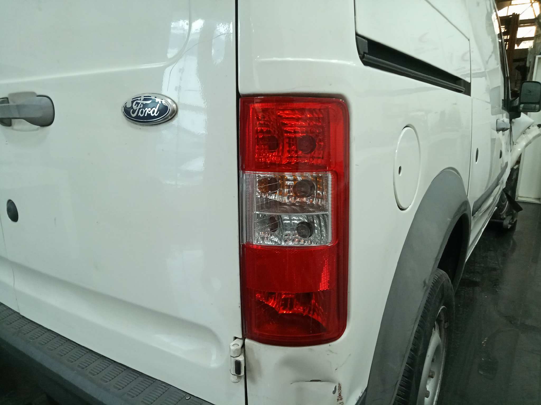 FORD TRANSIT CONNECT (TC7) Furgón FT 200S   |   0.02 - ... foto 10
