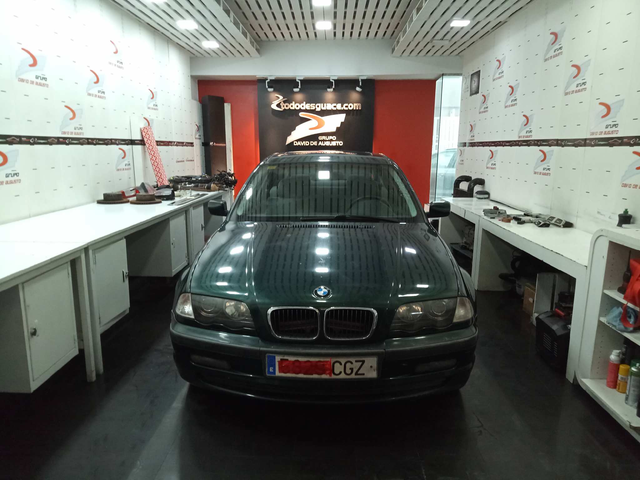 BMW SERIE 3 BERLINA (E46) 318i   |   04.98 - 12.01