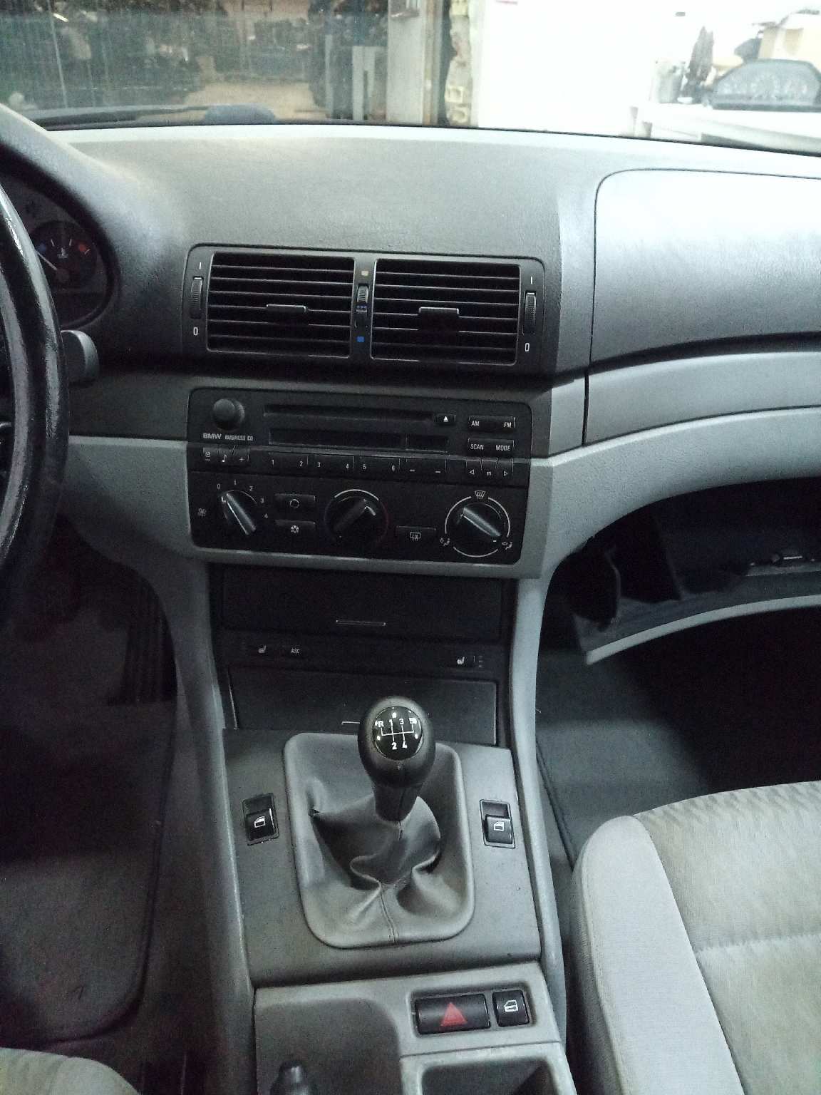 BMW SERIE 3 BERLINA (E46) 318i   |   04.98 - 12.01