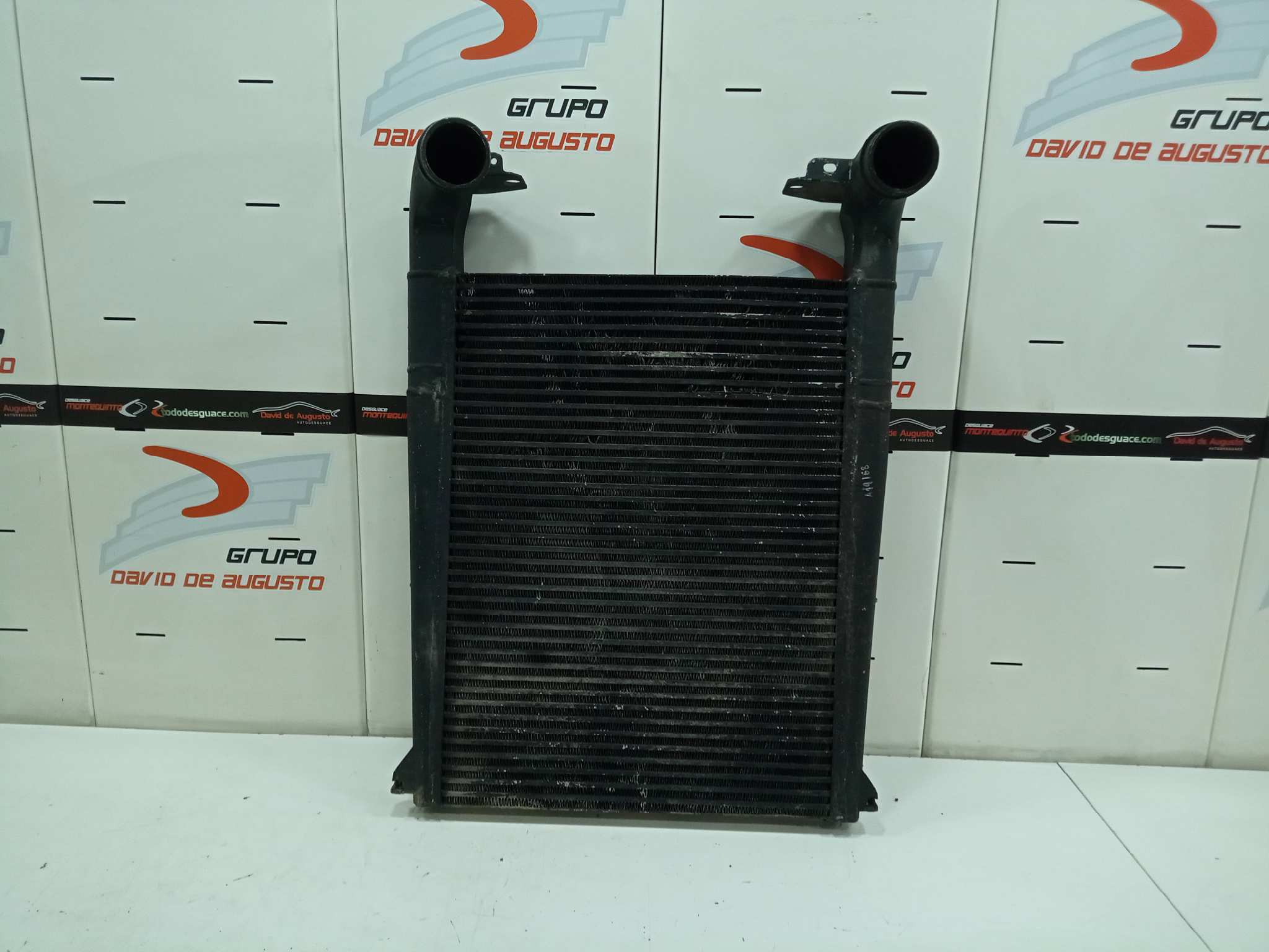 RADIADOR INTERCOOR RENAULT HR 400.18 / 26 PREMIUM E2 FSA   Modelo 400.18 T   288 KW Corto   |   01.96 - 12.01