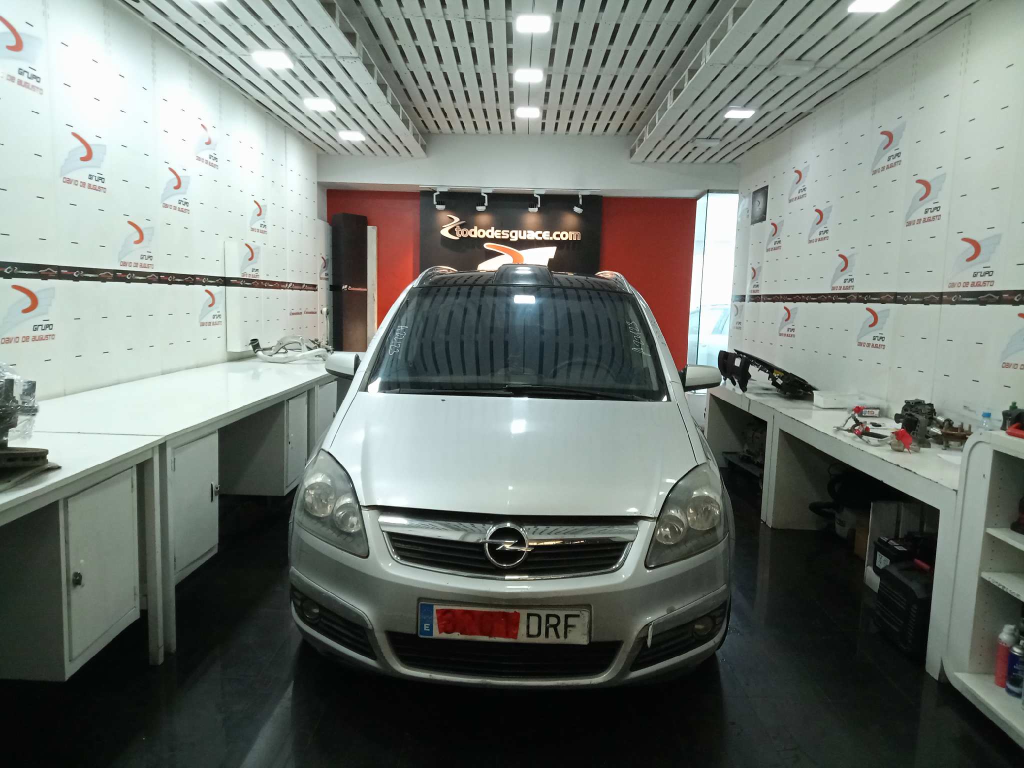 OPEL ZAFIRA B Cosmo   |   04.05 - 12.10