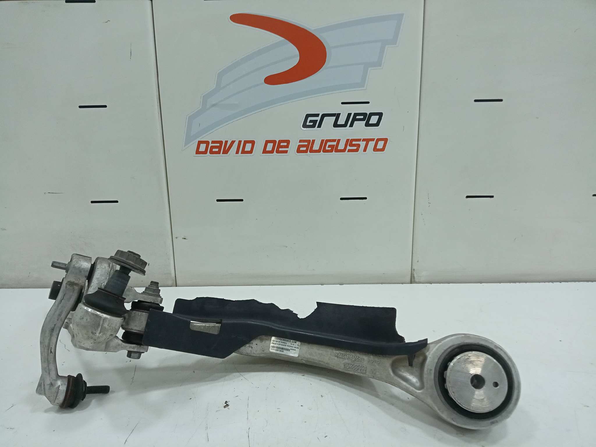 BRAZO SUSPENSION INFERIOR DELANTERO IZQUIERDO