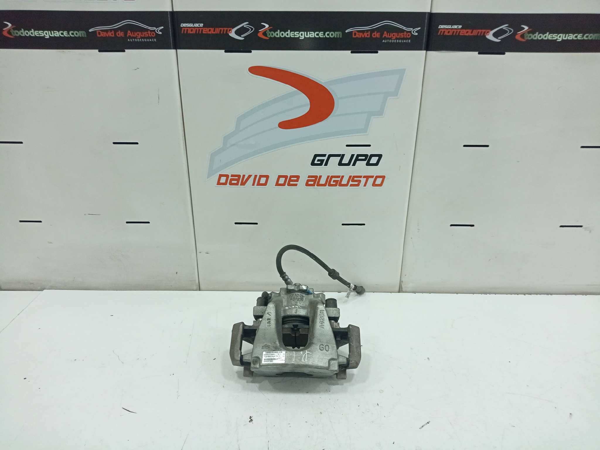 PINZA DE FRENO DELANTERA IZQUIERDA JAGUAR XF Portfolio   |   04.15 - 12.20