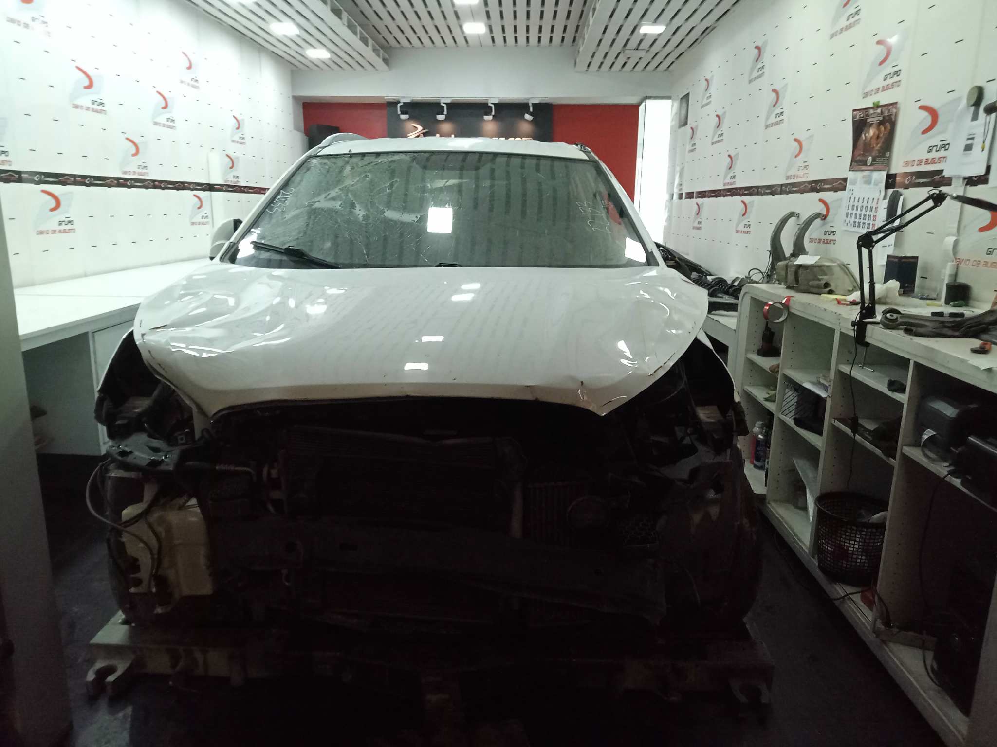 HYUNDAI IX35 Essence 2WD   |   09.13 - 12.15
