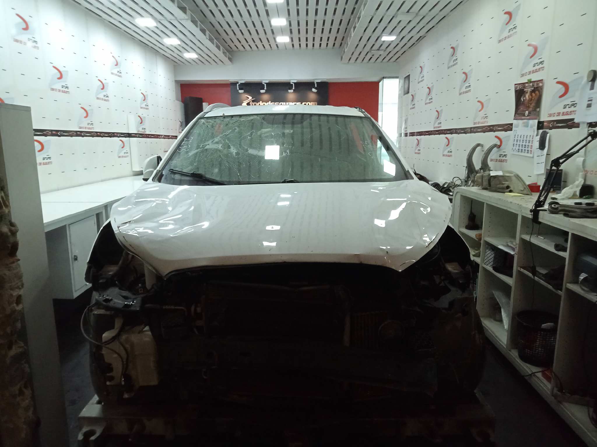 HYUNDAI IX35 Essence 2WD   |   09.13 - 12.15