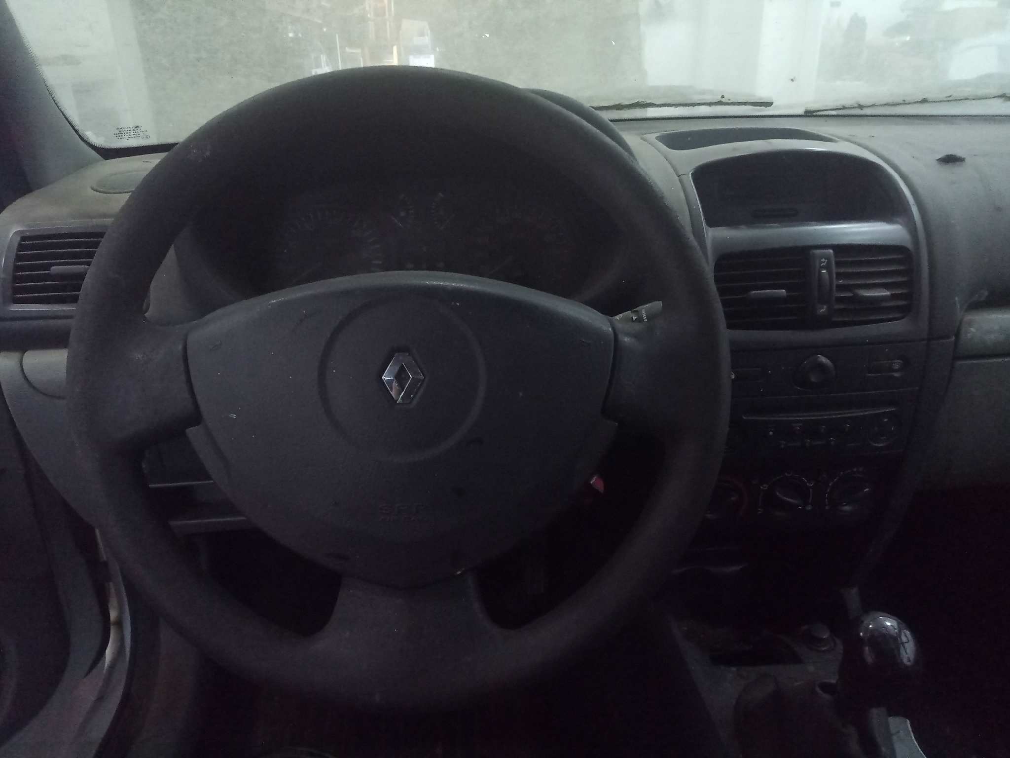 RENAULT CLIO II FASE II (B/CB0) Authentique   |   06.01 - 12.08 foto 9