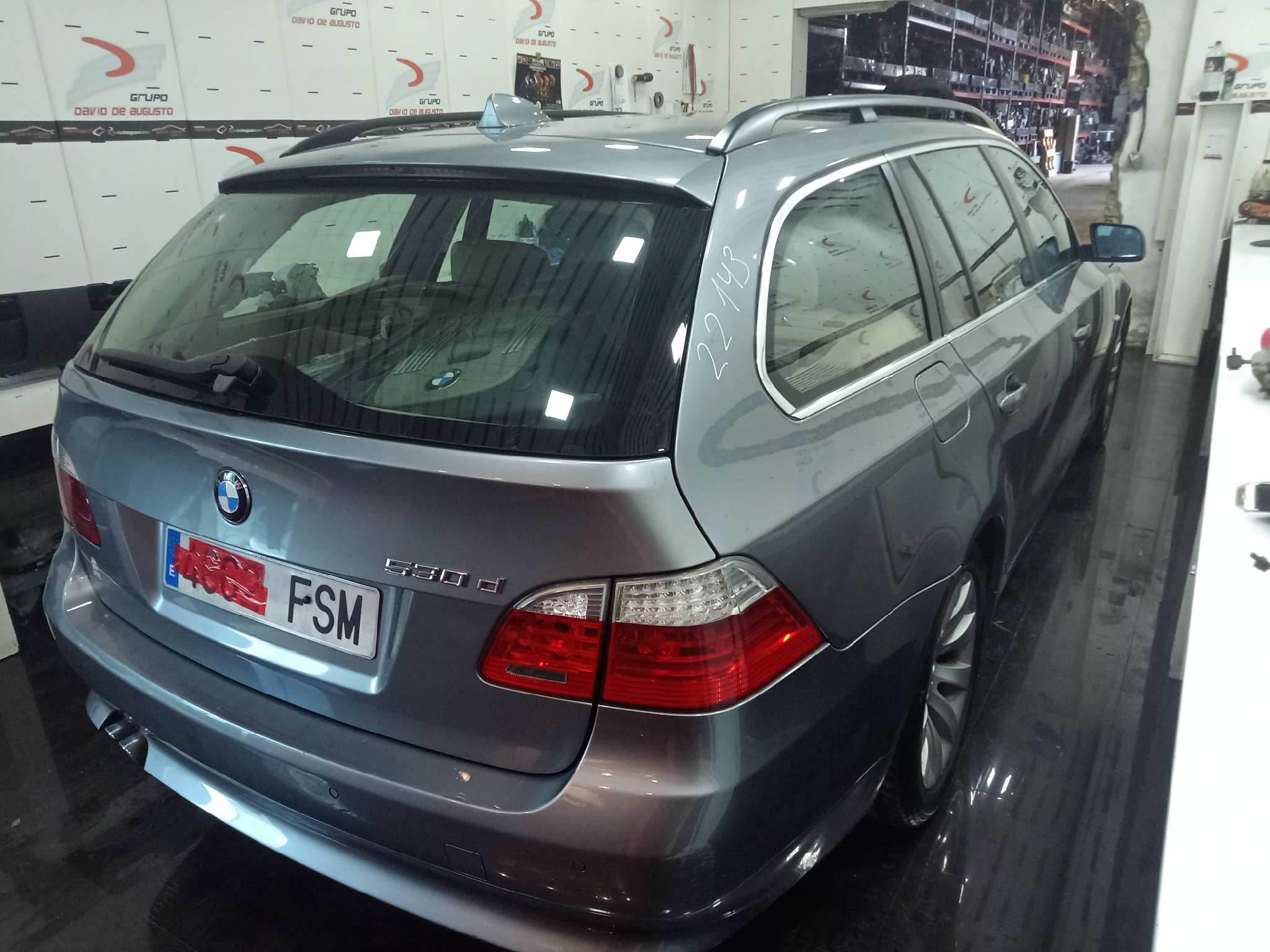BMW SERIE 5 TOURING (E61) 530d   |   03.07 - 12.10 foto 7