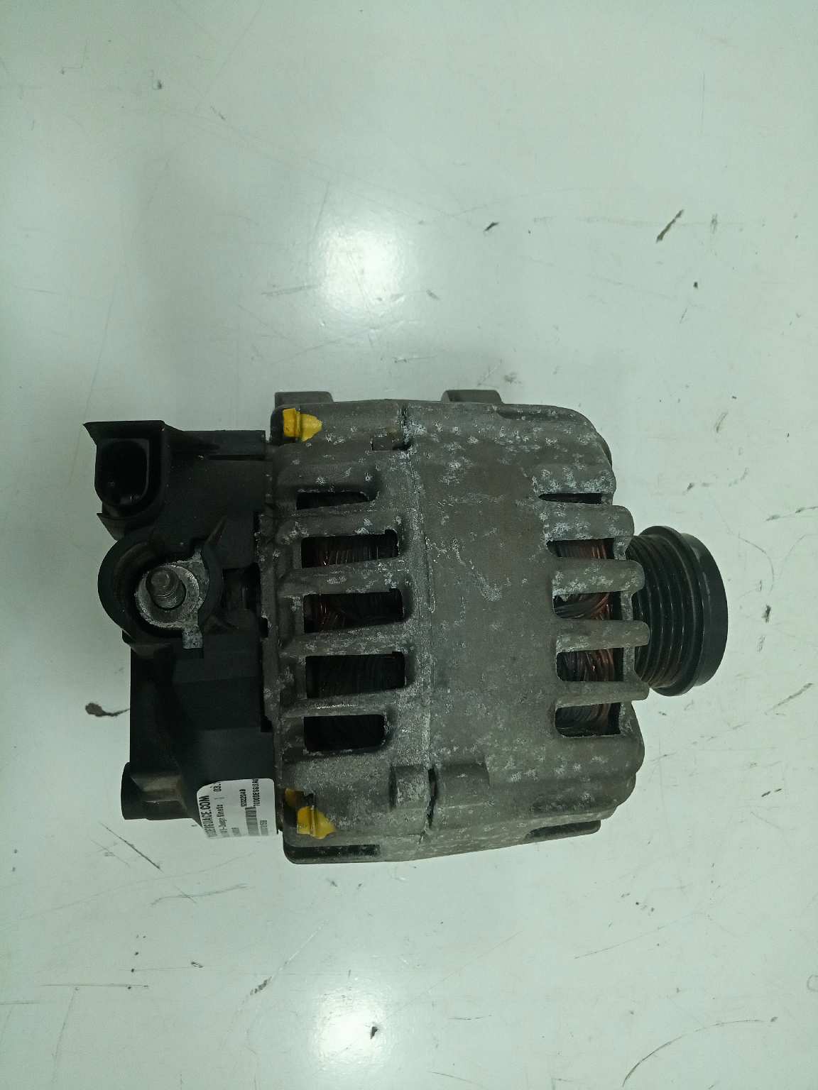 ALTERNADOR foto 2