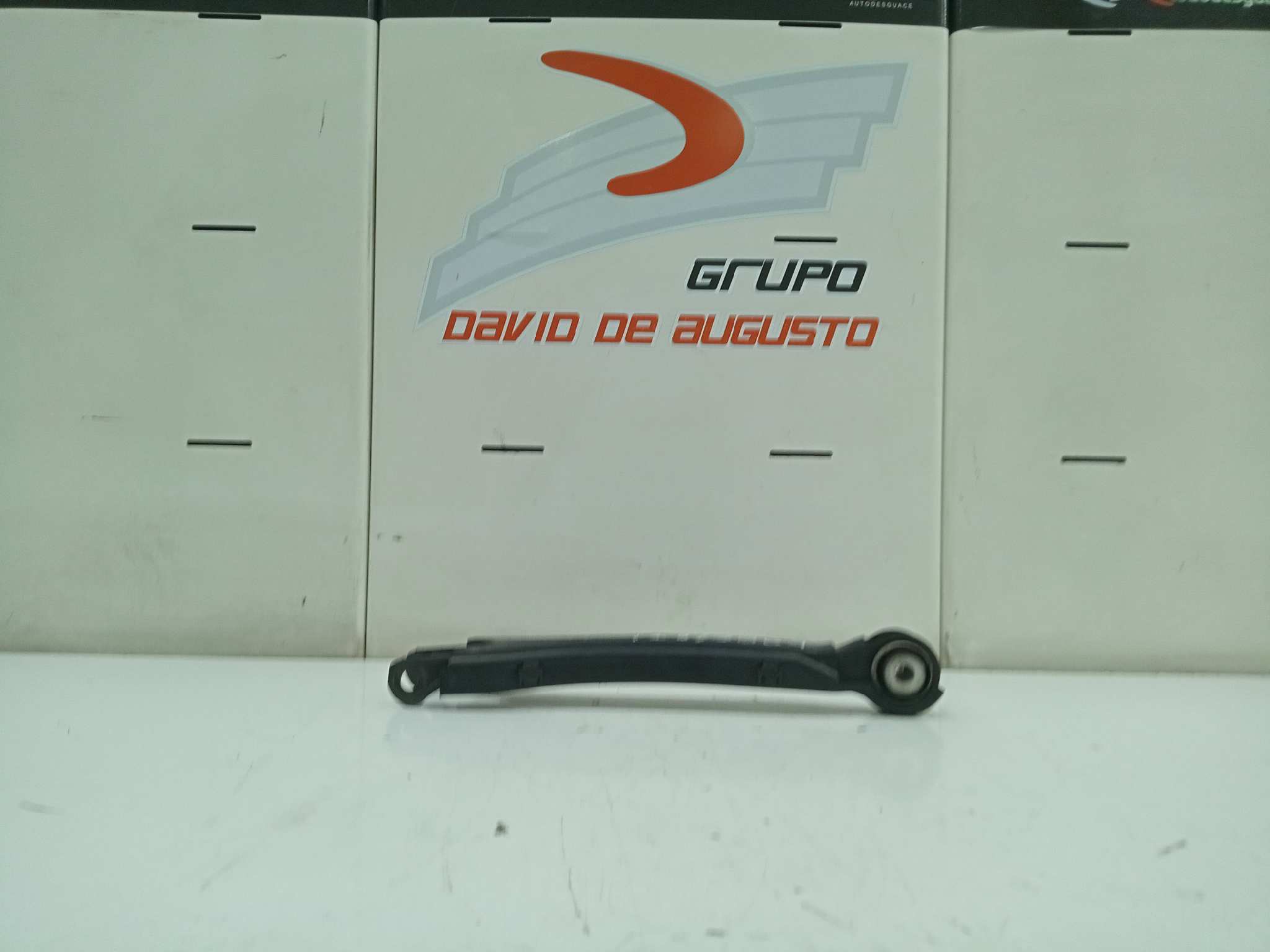 BRAZO SUSPENSION SUPERIOR TRASERO IZQUIERDO