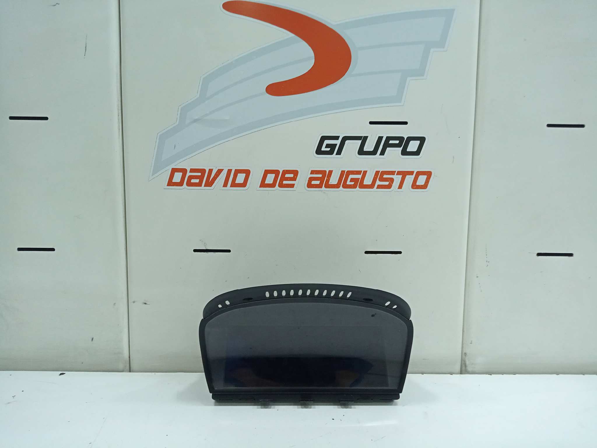 PANTALLA MULTIFUNCION