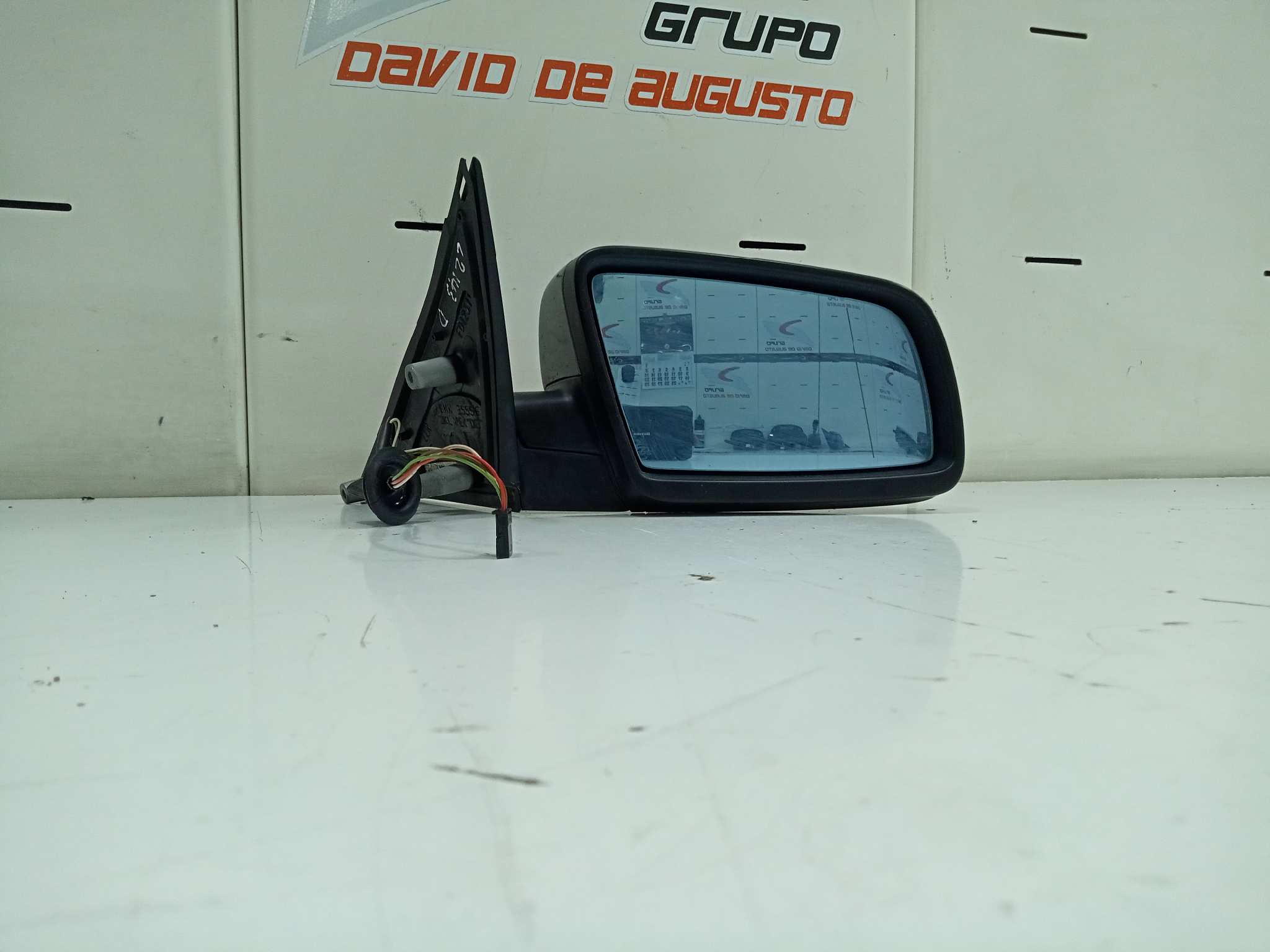 RETROVISOR DERECHO ELECTRICO foto 3