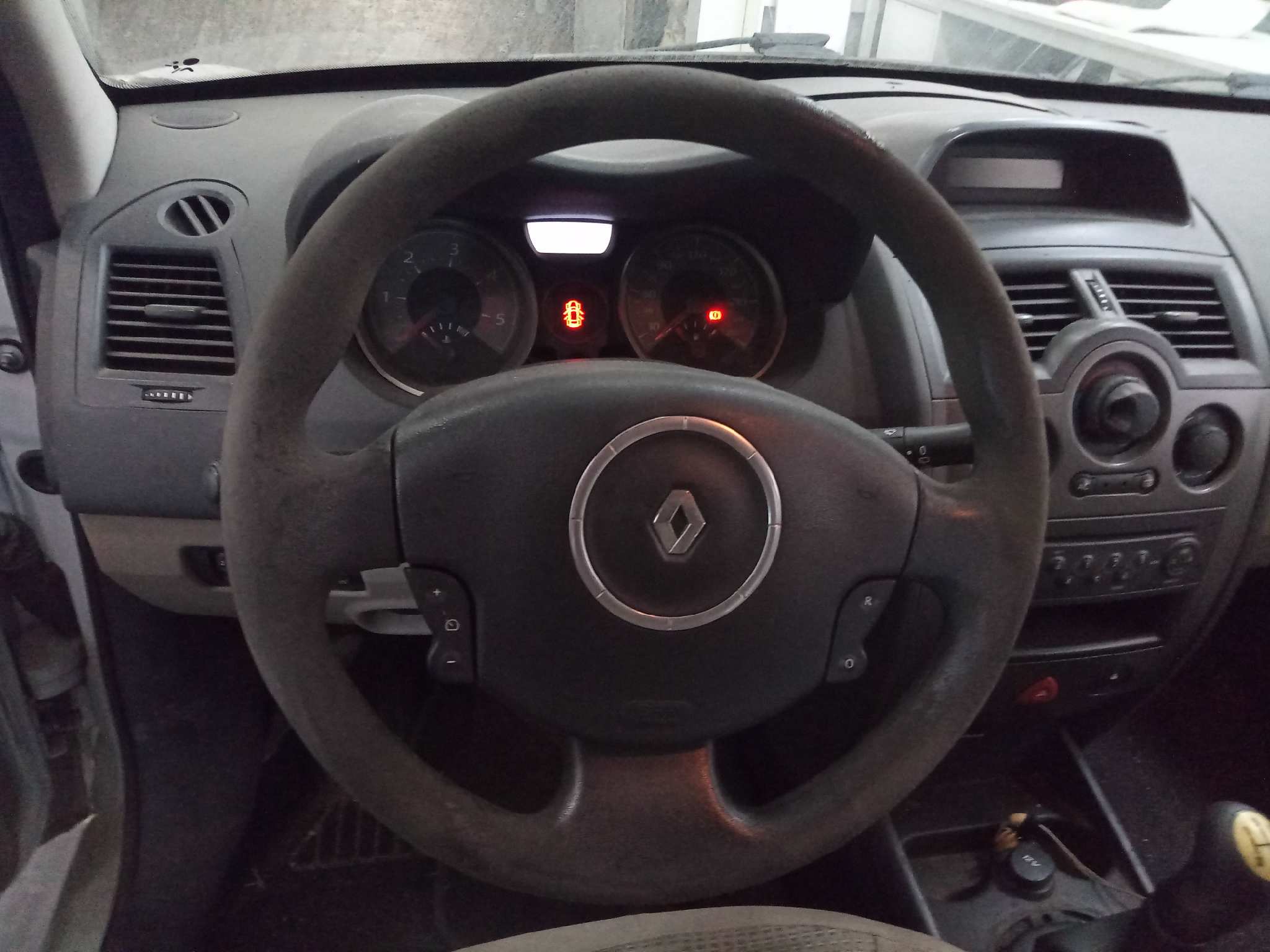 RENAULT MEGANE II FAMILIAR Authentique   |   11.05 - ...