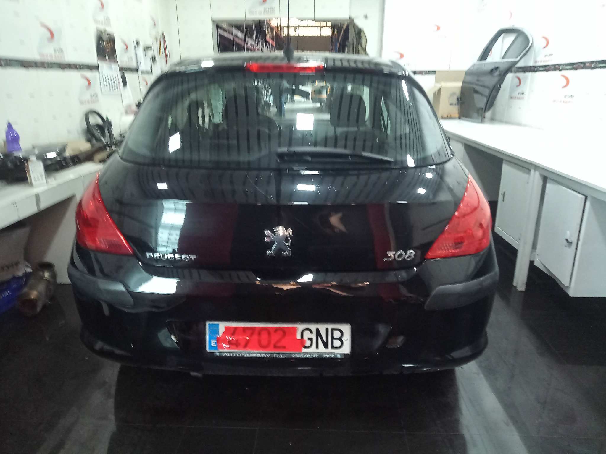 PEUGEOT 308 Confort   |   0.07 - ... foto 5