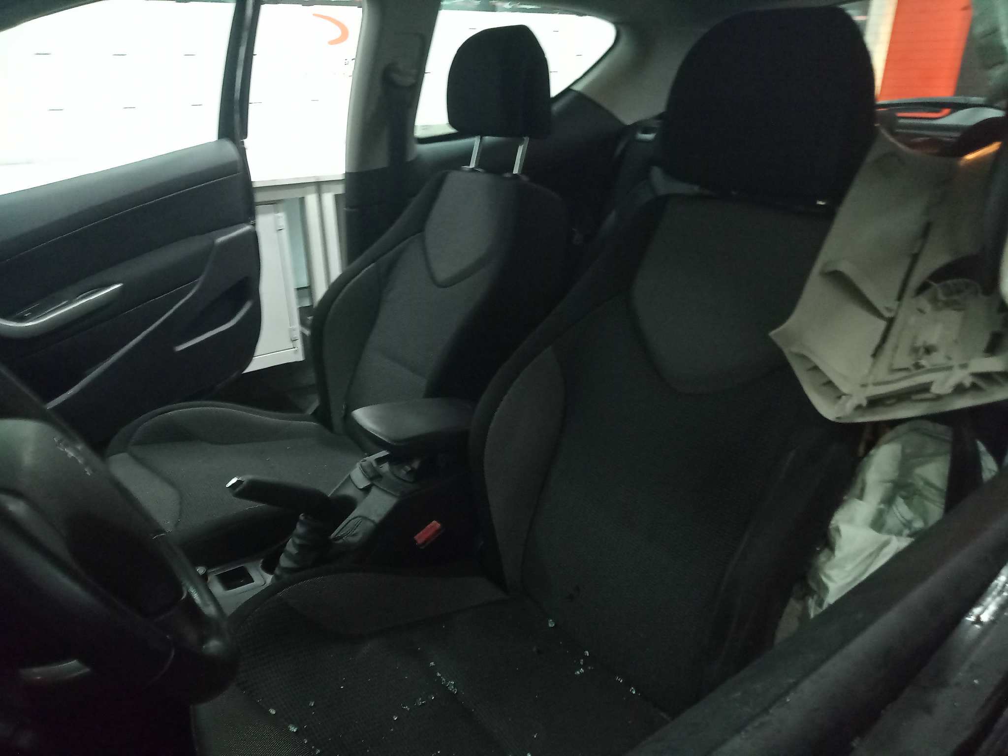 PEUGEOT 308 Confort   |   0.07 - ...