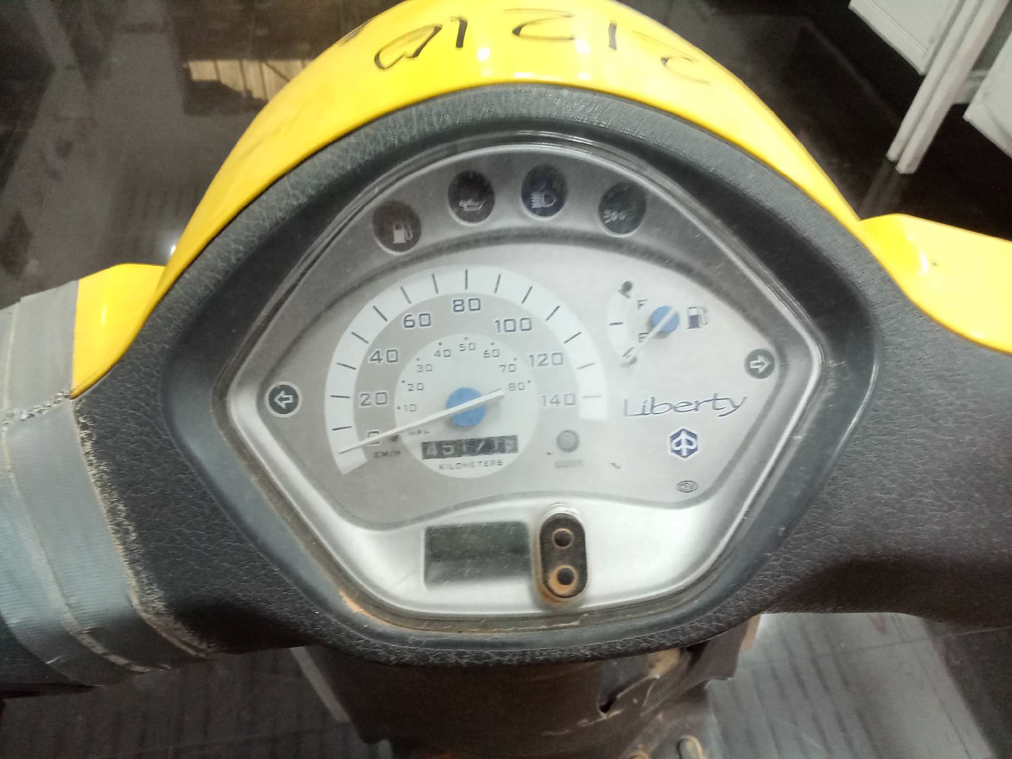 PIAGGIO (VESPA) LIBERTY 125 M38   |   01.00 - 12.06 foto 7