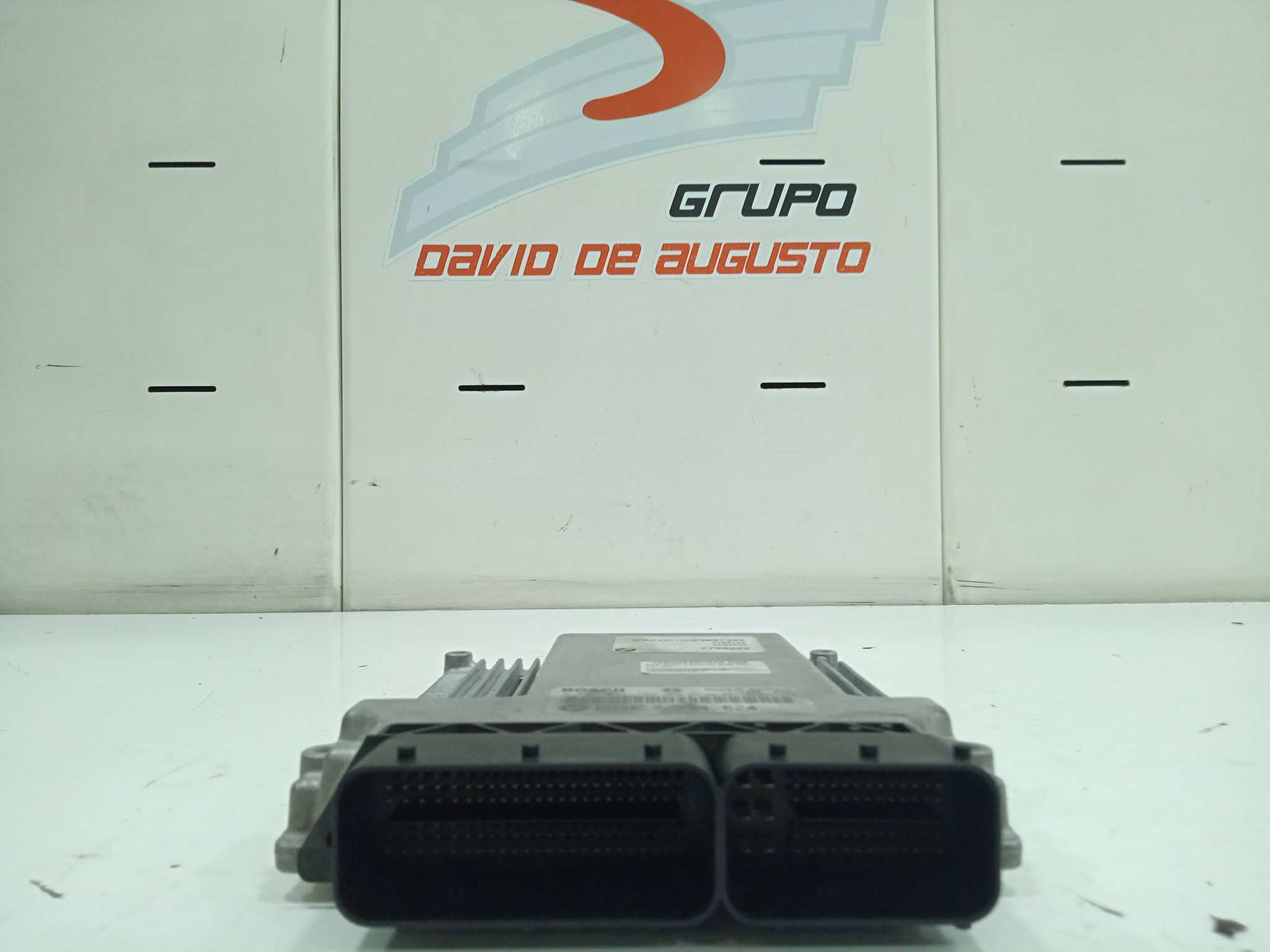 UCE ECU foto 2