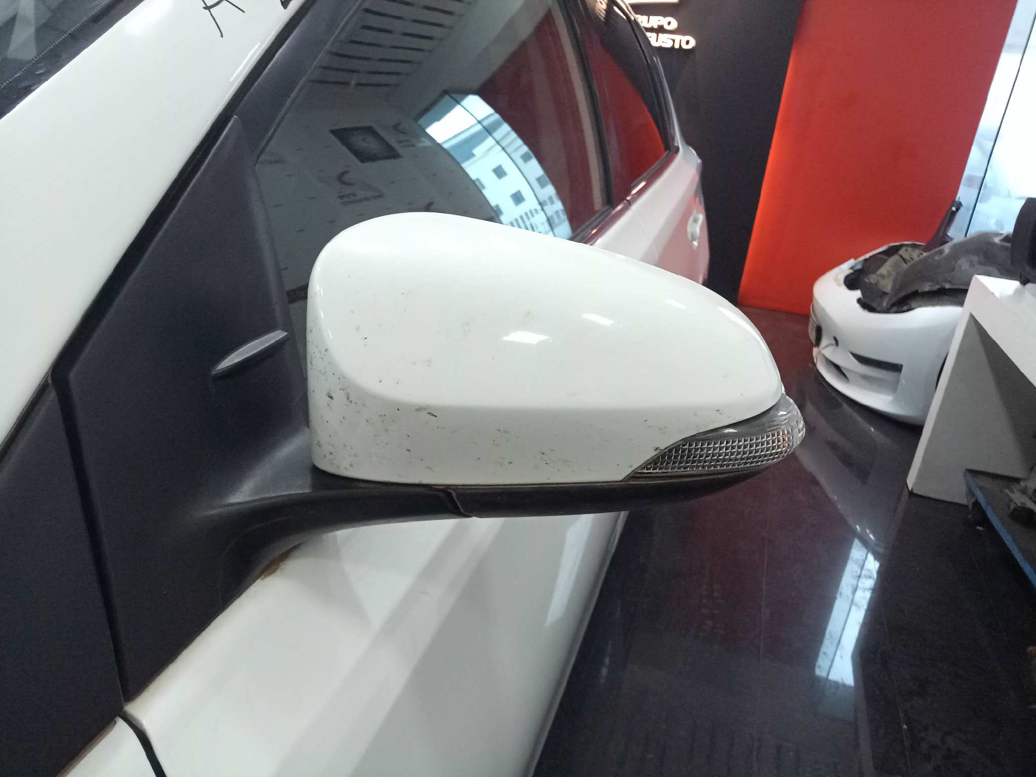 TOYOTA AURIS Hybrid Active   |   09.12 - 12.19 foto 4