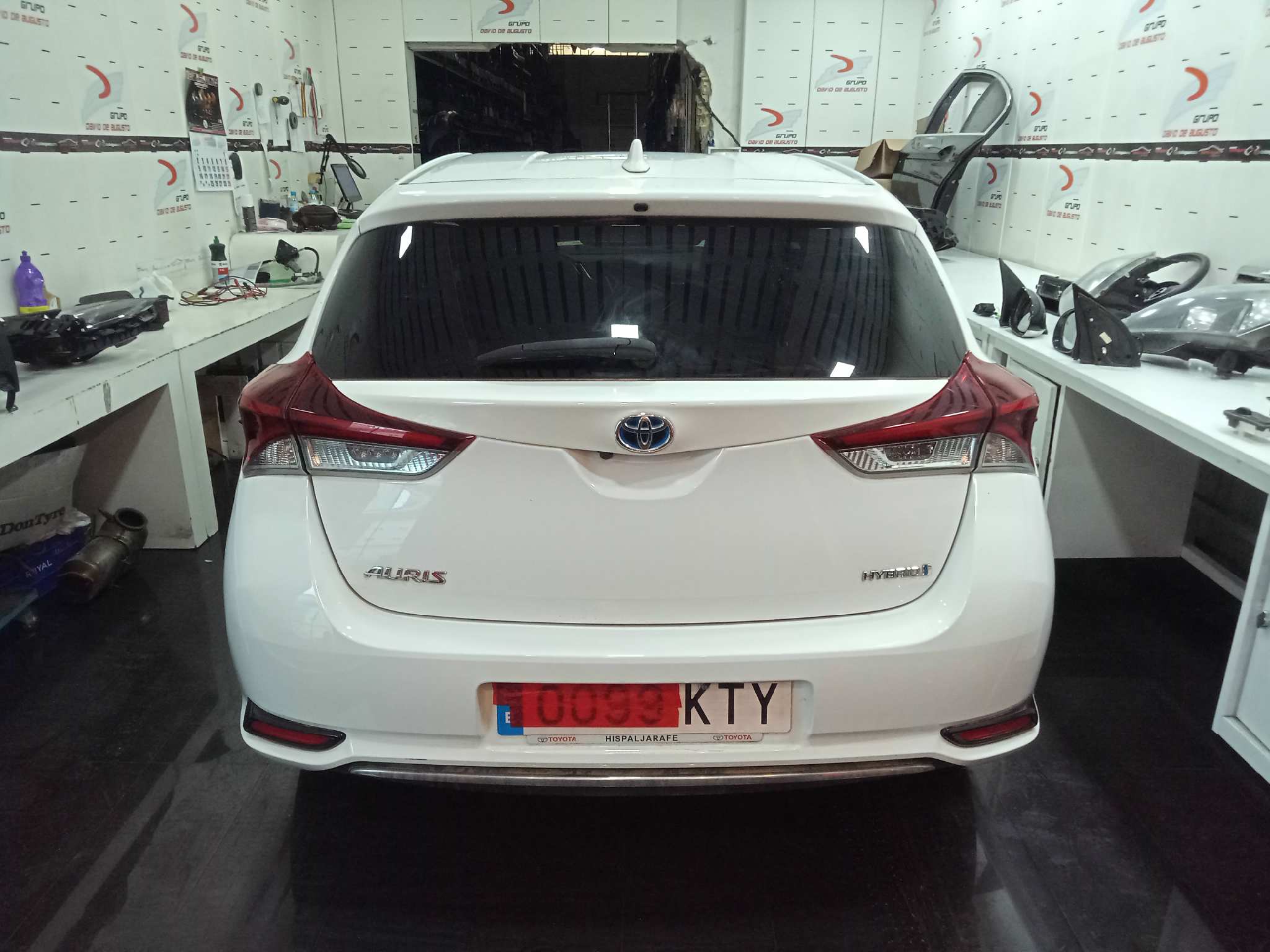 TOYOTA AURIS Hybrid Active   |   09.12 - 12.19 foto 6