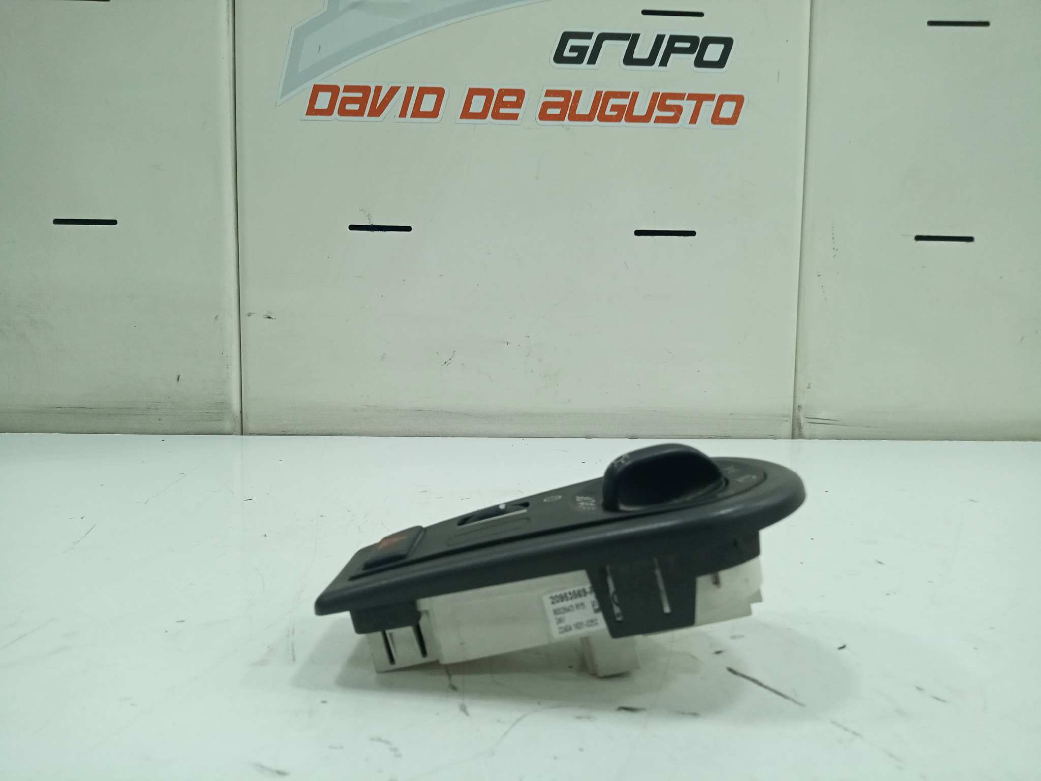 MANDO LUCES foto 3