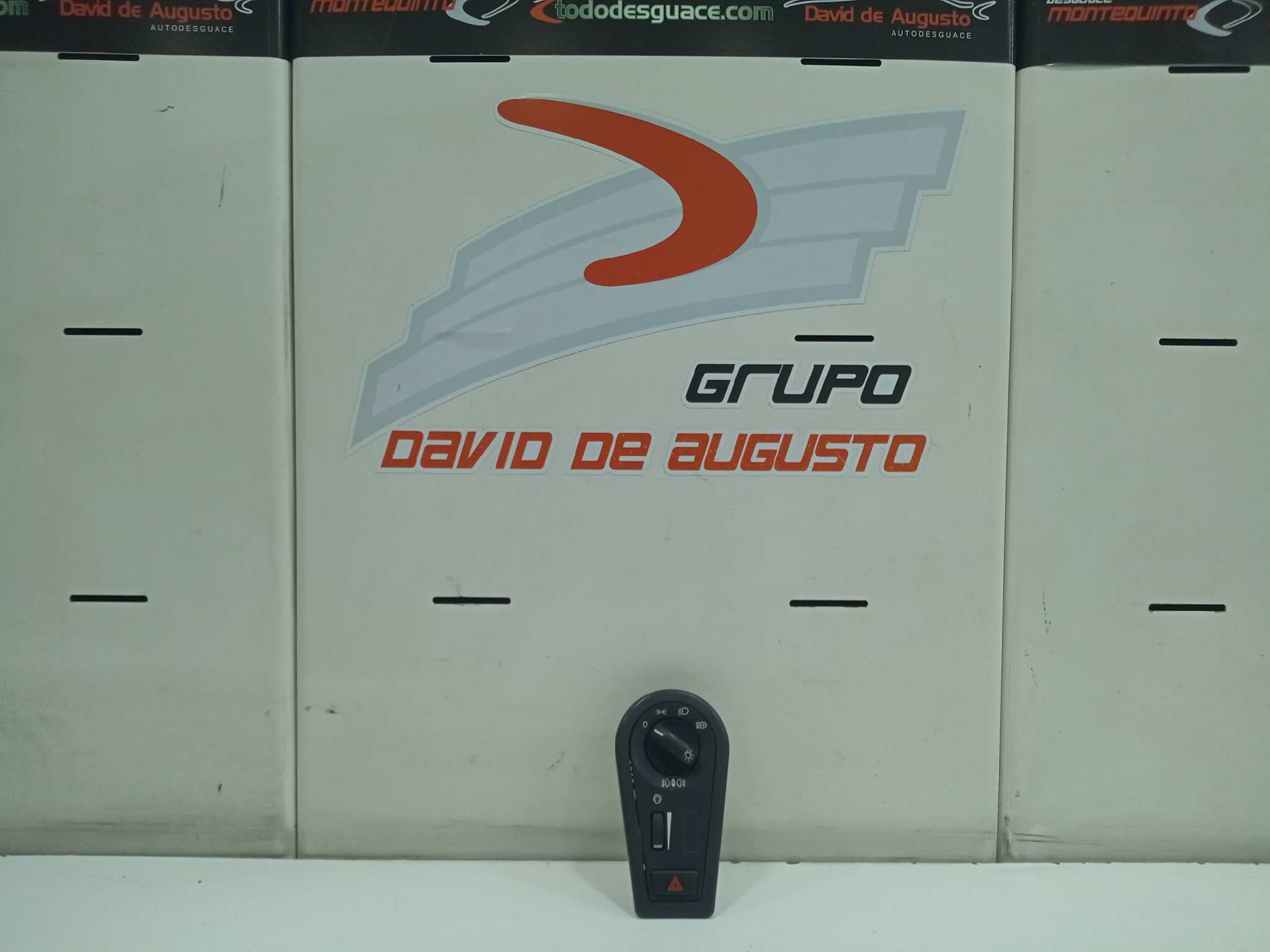MANDO LUCES